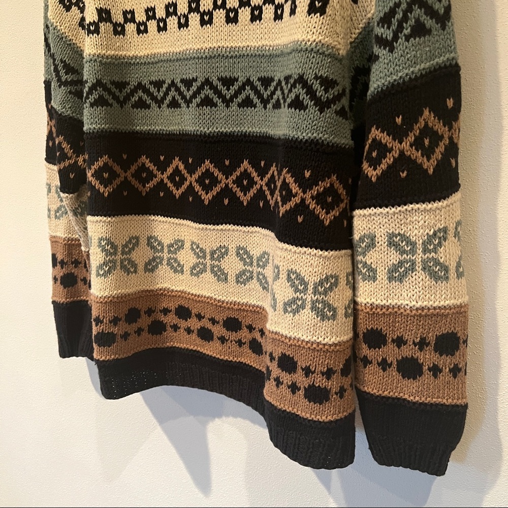 Neutral Chunky Knit Patterned Striped Holiday Swe… - image 4